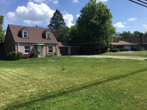 Tiny photo for 206 E Camp Mcdonald Road, Prospect Heights, IL 60070 (MLS # 12405114)