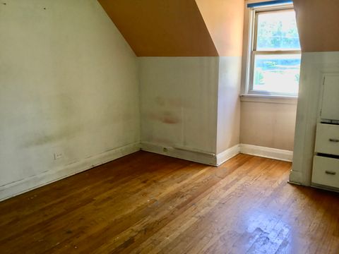 Tiny photo for 206 E Camp Mcdonald Road, Prospect Heights, IL 60070 (MLS # 12405114)