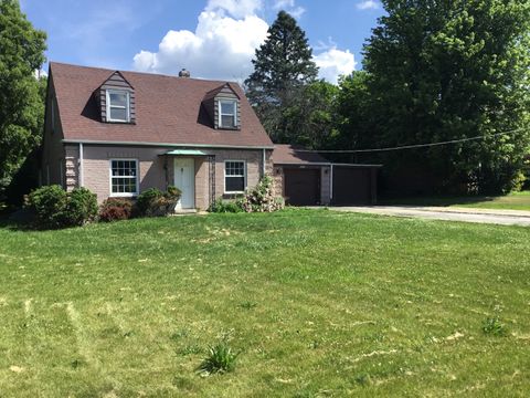 Tiny photo for 206 E Camp Mcdonald Road, Prospect Heights, IL 60070 (MLS # 12405114)