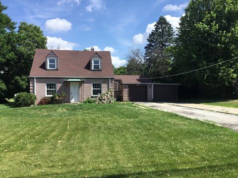 Tiny photo for 206 E Camp Mcdonald Road, Prospect Heights, IL 60070 (MLS # 12405114)