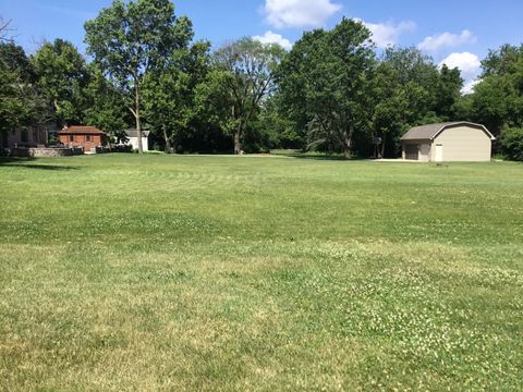 Tiny photo for 206 E Camp Mcdonald Road, Prospect Heights, IL 60070 (MLS # 12405114)