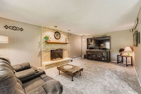 Tiny photo for 136 Caryville Lane, Schaumburg, IL 60193 (MLS # 12607548)