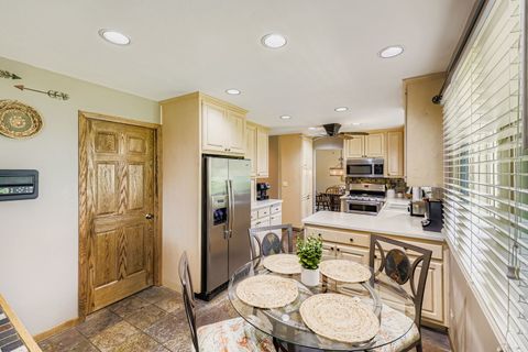 Tiny photo for 136 Caryville Lane, Schaumburg, IL 60193 (MLS # 12607548)