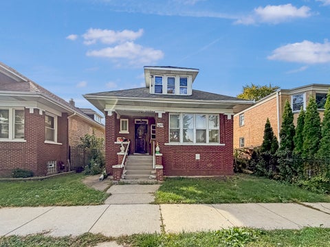 Photo of 3253 W 65th Place, Chicago, IL 60629 (MLS # 12781957)