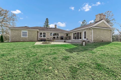 Tiny photo for 512 Bay Road, McHenry, IL 60051 (MLS # 12600357)