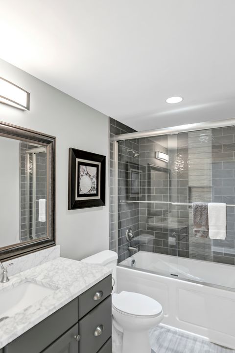 Tiny photo for 512 Bay Road, McHenry, IL 60051 (MLS # 12600357)