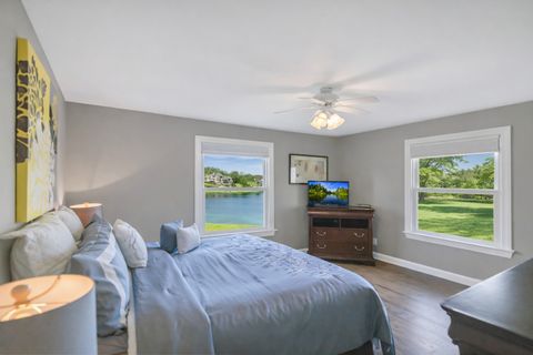 Tiny photo for 512 Bay Road, McHenry, IL 60051 (MLS # 12600357)