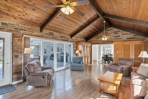 Tiny photo for 512 Bay Road, McHenry, IL 60051 (MLS # 12600357)