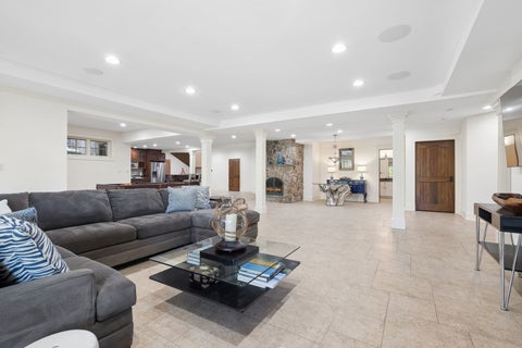 Tiny photo for 17 Ambriance Drive, Burr Ridge, IL 60527 (MLS # 12771118)