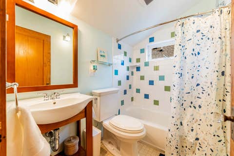 Tiny photo for 1011 Thomas Avenue, Forest Park, IL 60130 (MLS # 12712905)