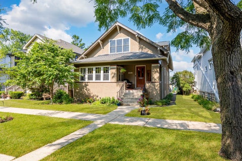 Photo of 1011 Thomas Avenue, Forest Park, IL 60130 (MLS # 12712905)