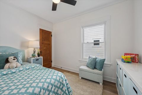 Tiny photo for 904 HAYES Avenue, Oak Park, IL 60302 (MLS # 12635309)