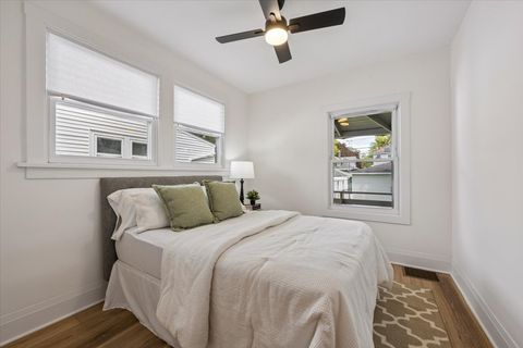 Tiny photo for 904 HAYES Avenue, Oak Park, IL 60302 (MLS # 12635309)