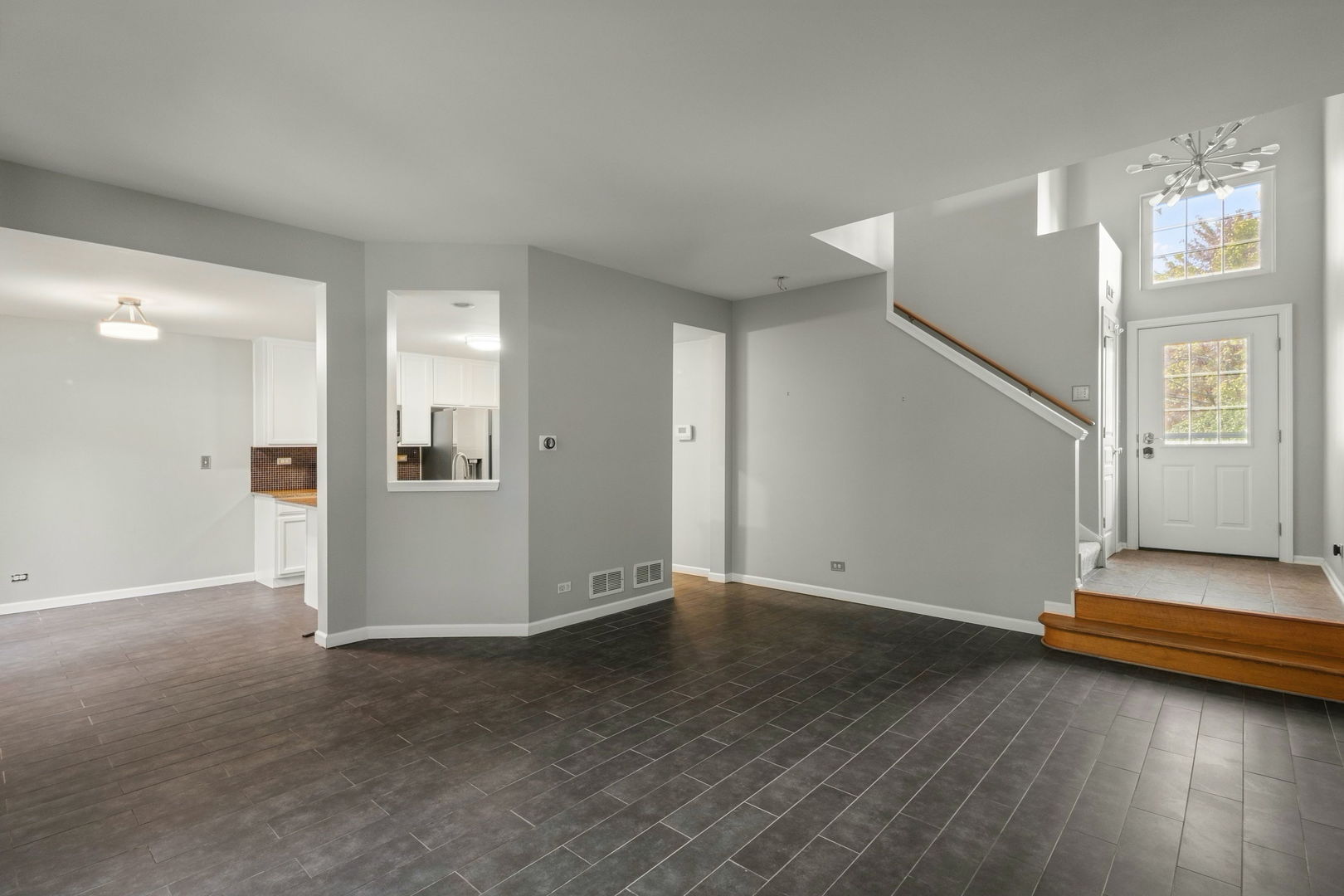 495 Metropolitan Street 495