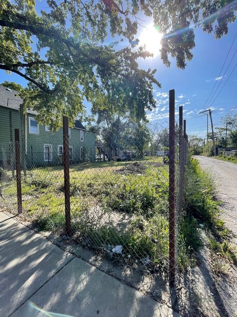 4745 W Harrison Street Chicago IL 60644