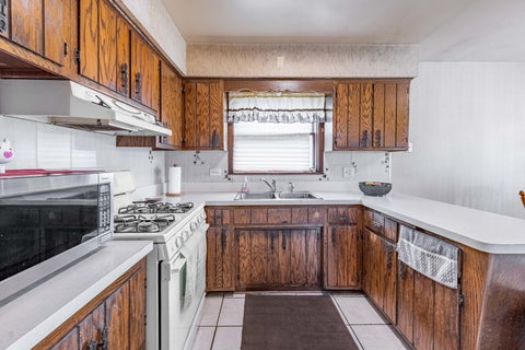 Tiny photo for 10808 Major Avenue, Chicago Ridge, IL 60415 (MLS # 12632524)