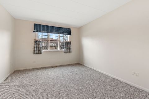 Tiny photo for 13212 S Oak Hills Parkway #1A, Palos Heights, IL 60463 (MLS # 12541096)