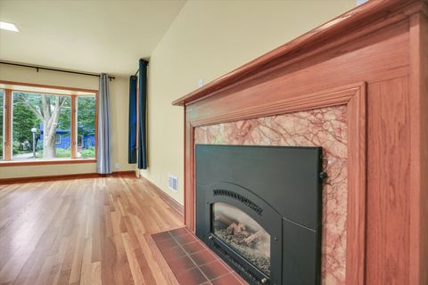 Tiny photo for 709 W Vermont Avenue, Urbana, IL 61801 (MLS # 12387897)