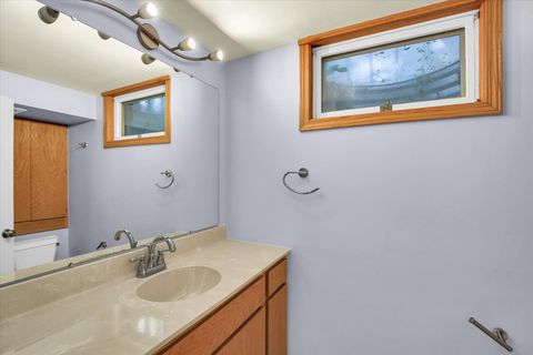 Tiny photo for 709 W Vermont Avenue, Urbana, IL 61801 (MLS # 12387897)