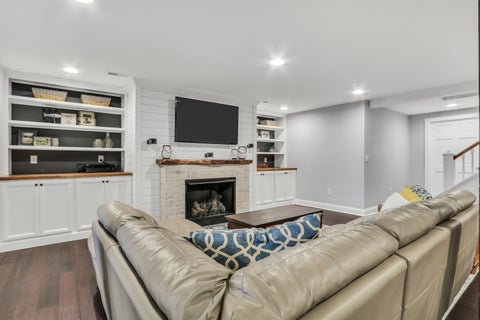 Tiny photo for 42037 N Old Lake Avenue, Antioch, IL 60002 (MLS # 12734674)