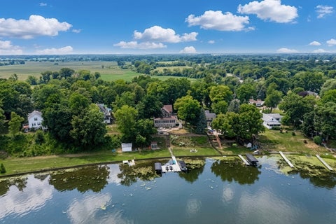 Tiny photo for 42037 N Old Lake Avenue, Antioch, IL 60002 (MLS # 12734674)