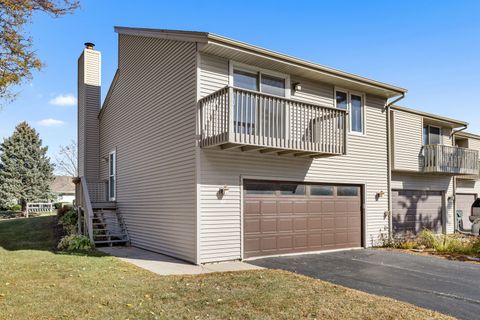 Photo of 663 AMPHITHEATER Drive #1, Rockford, IL 61107 (MLS # 12507449)