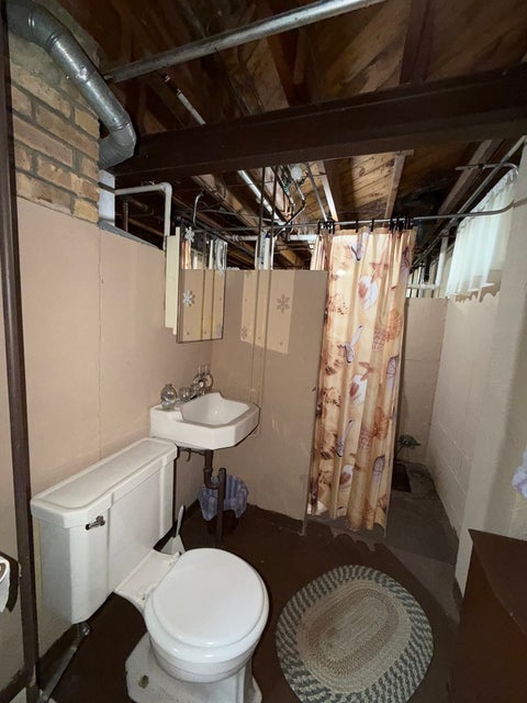 Tiny photo for 557 E 2nd Street, Lockport, IL 60441 (MLS # 12797484)
