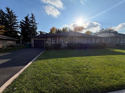 Photo of 557 E 2nd Street, Lockport, IL 60441 (MLS # 12797484)