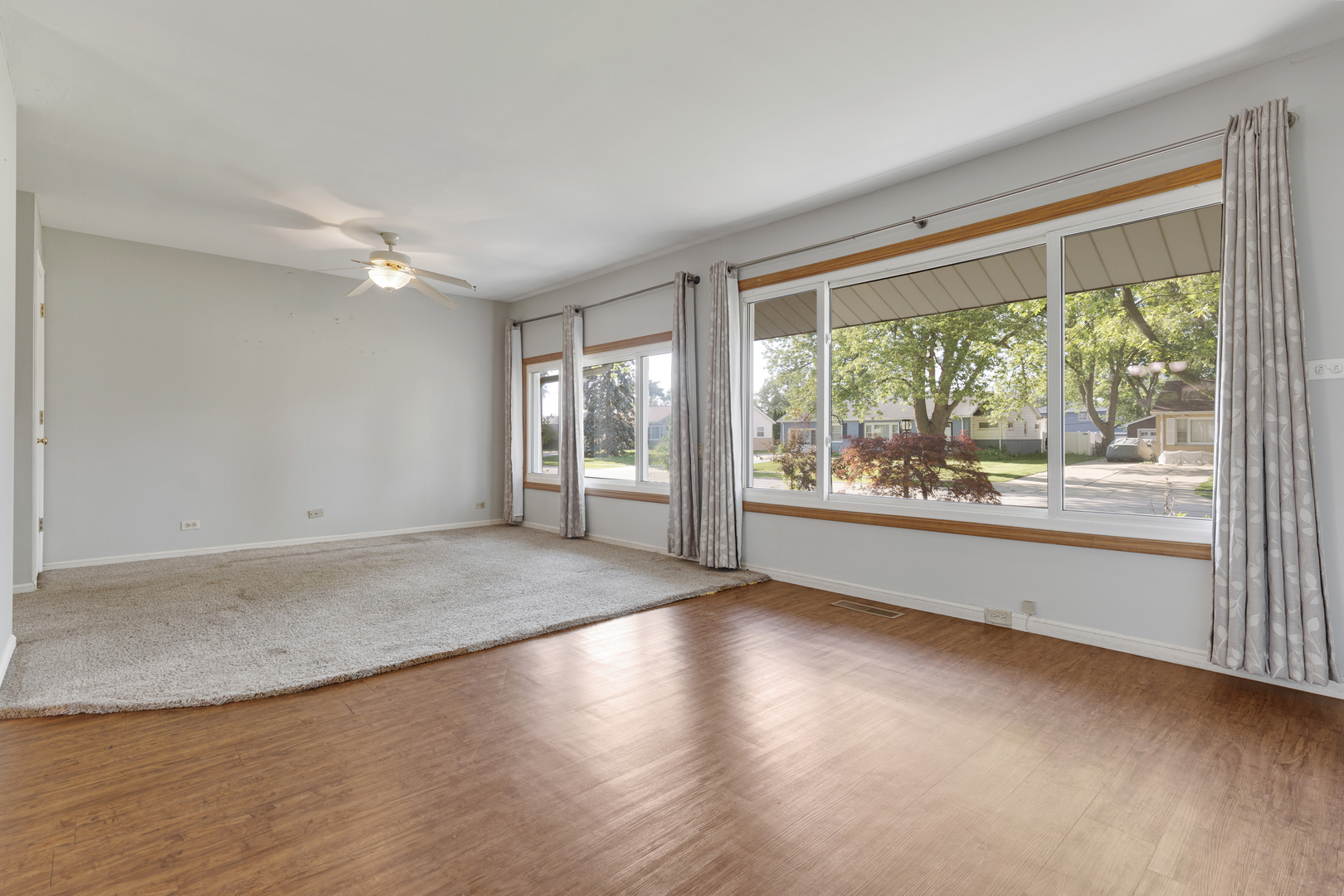 65 Des Plaines Lane