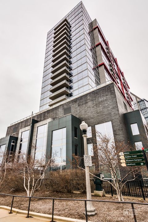 1841 S Calumet Avenue T6 Chicago IL 60616