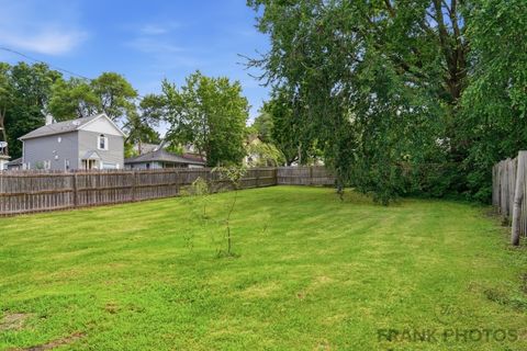 Tiny photo for 602 S Ottawa Avenue, Dixon, IL 61021 (MLS # 12700657)