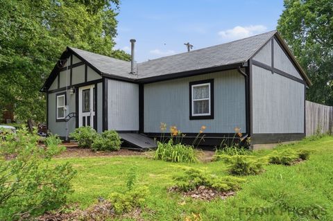 Tiny photo for 602 S Ottawa Avenue, Dixon, IL 61021 (MLS # 12700657)