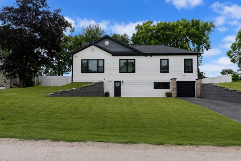 Photo of 23049 W Andrew Avenue, Channahon, IL 60410 (MLS # 12717501)
