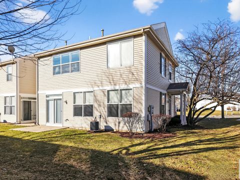 Tiny photo for 1492 Waterside Drive #1, DeKalb, IL 60115 (MLS # 12546020)