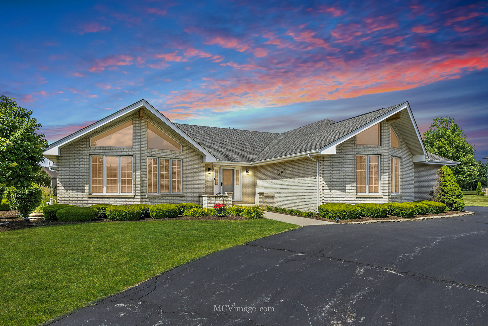 13341 Fox Hill Drive