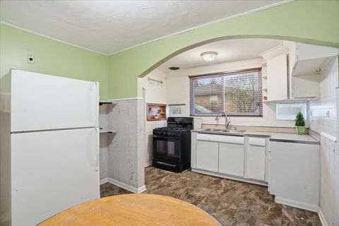 Tiny photo for 34223 N Harrison Avenue, Round Lake, IL 60073 (MLS # 12608411)