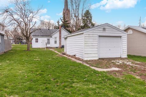 Tiny photo for 214 W Owsley Street, Chenoa, IL 61726 (MLS # 12607122)