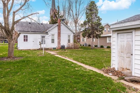 Tiny photo for 214 W Owsley Street, Chenoa, IL 61726 (MLS # 12607122)