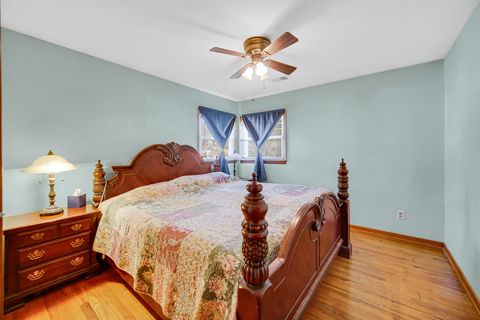 Tiny photo for 3709 Hawthorne Street, Harvard, IL 60033 (MLS # 12603953)