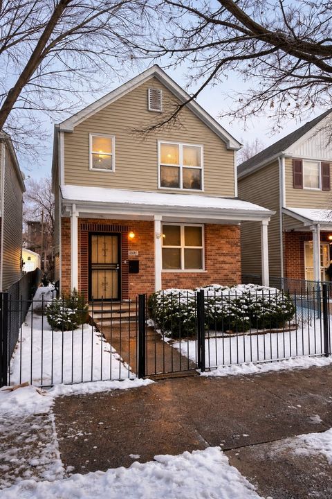 Photo of 1507 S Avers Avenue, Chicago, IL 60623 (MLS # 12547866)