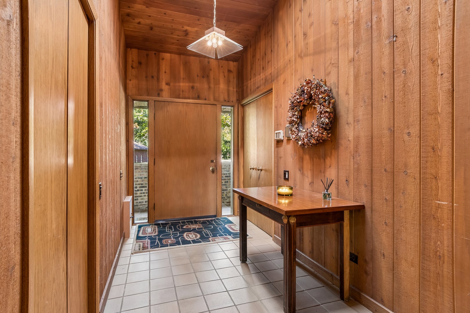 8607 W 93rd Place
