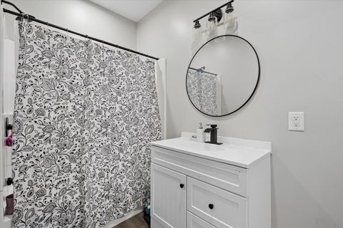 Tiny photo for 619 S Myrtle Avenue, Kankakee, IL 60901 (MLS # 12676260)