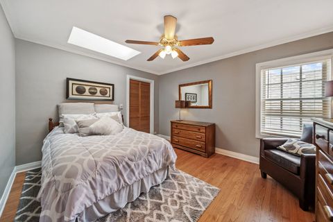 Tiny photo for 7110 N Odell Avenue N, Chicago, IL 60631 (MLS # 12613624)