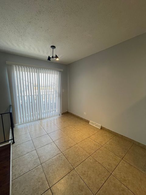 Tiny photo for 479 James Court #D, Glendale Heights, IL 60139 (MLS # 12534742)