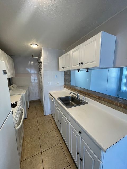 Tiny photo for 479 James Court #D, Glendale Heights, IL 60139 (MLS # 12534742)