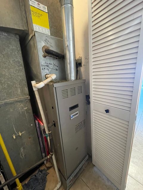 Tiny photo for 479 James Court #D, Glendale Heights, IL 60139 (MLS # 12534742)