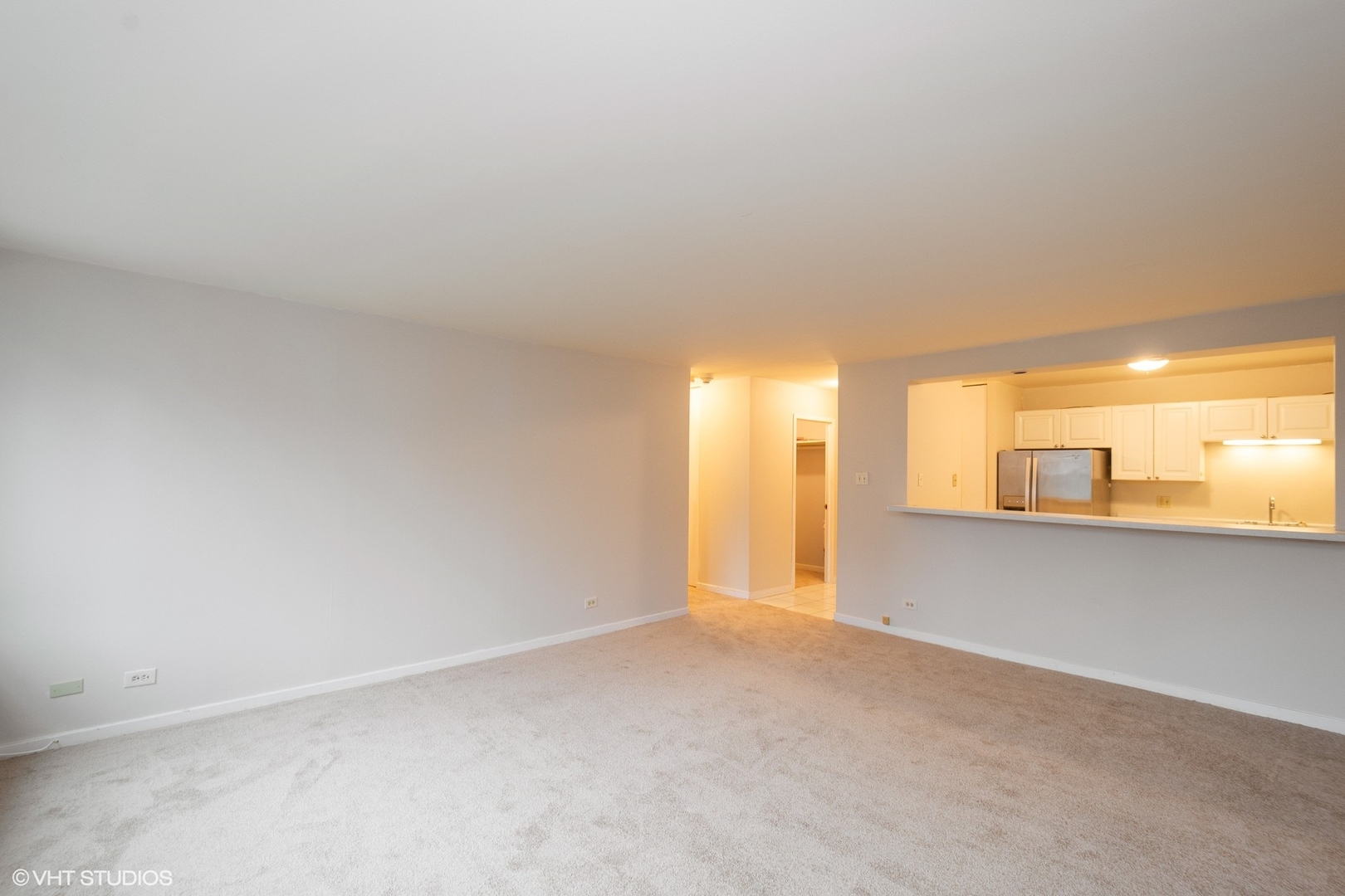 211 E Ohio Street 2308