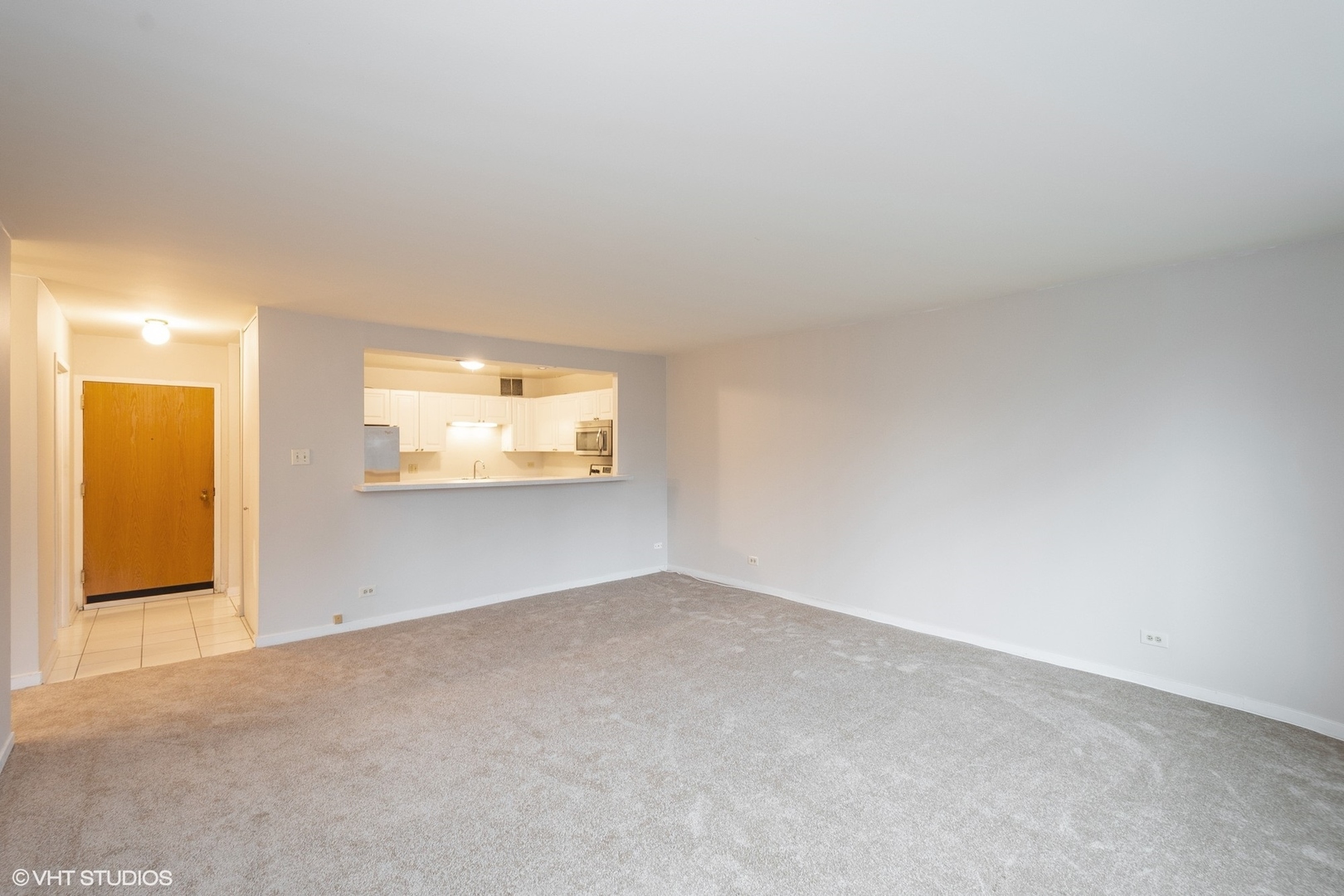211 E Ohio Street 2308