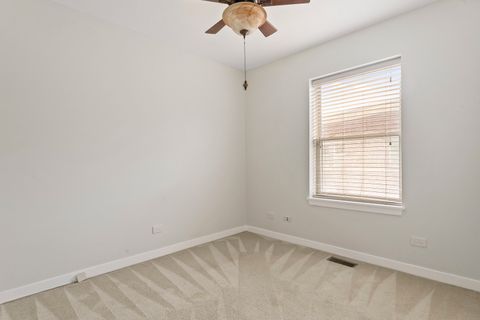 Tiny photo for 4114 S Maryland Avenue, Chicago, IL 60653 (MLS # 12411190)