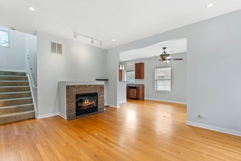Tiny photo for 4114 S Maryland Avenue, Chicago, IL 60653 (MLS # 12411190)